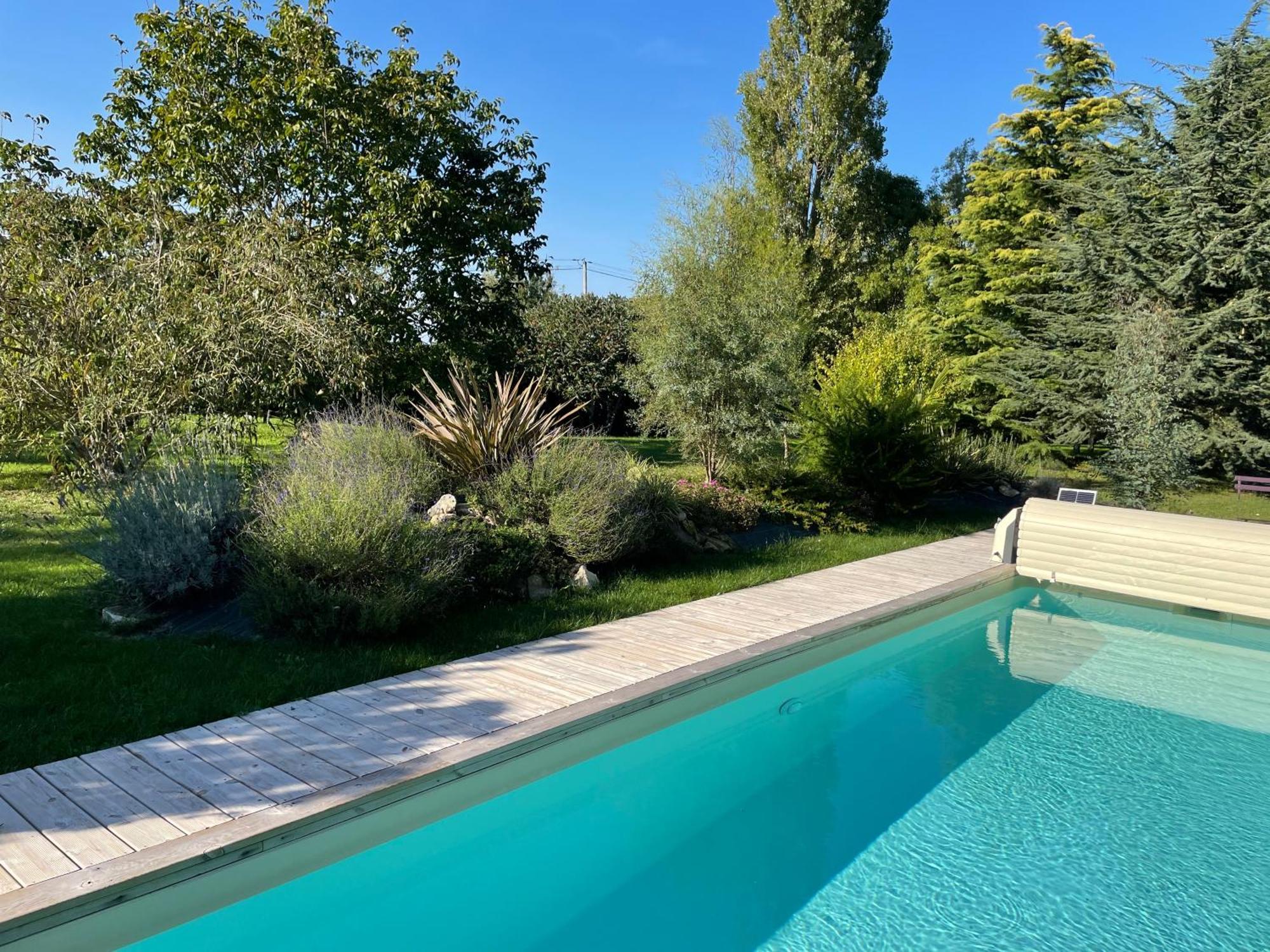 Chambres D Hotes Avec Piscine Et Spa La Foliere Saumur Villebernier Exterior foto